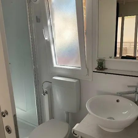 مكان تخييم Lunasky Biograd Mobile بيوغْغاد نا موغو