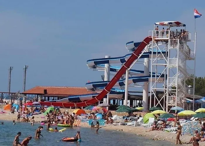 Kamp Lunasky Biograd Mobile *