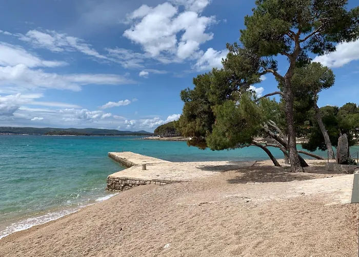 Lunasky Biograd Mobile Кемпинг *