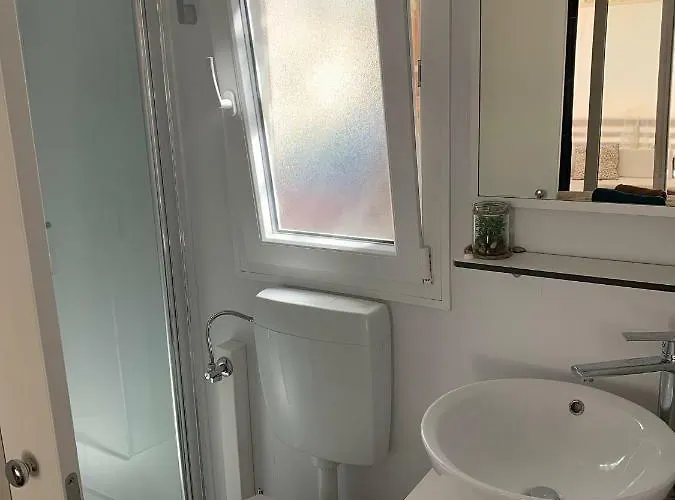 Кемпинг Lunasky Biograd Mobile Биоград-на-Мору
