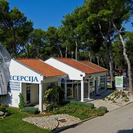 Κάμπινγκ Lunasky Biograd Mobile Biograd Na Moru