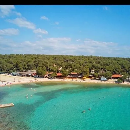 营地 Lunasky Biograd Mobile